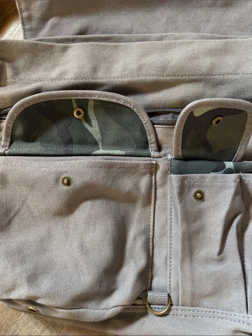 Dakine Taupe/Gray Canvas Messenger Station Bag with Adjustable Strap